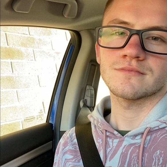 Meet your Posher, Christopher - Picture 1 of 1